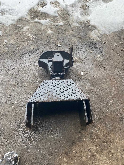 Zaczep automatyczny oryginalny ZETOR URSUS starsze modele jak nowy