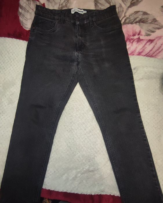 Продам джинси EASY DENIM Straight W32/L30