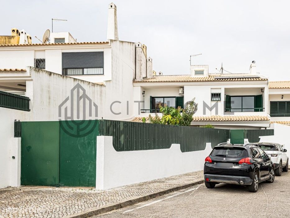Moradia T2 com logradouro