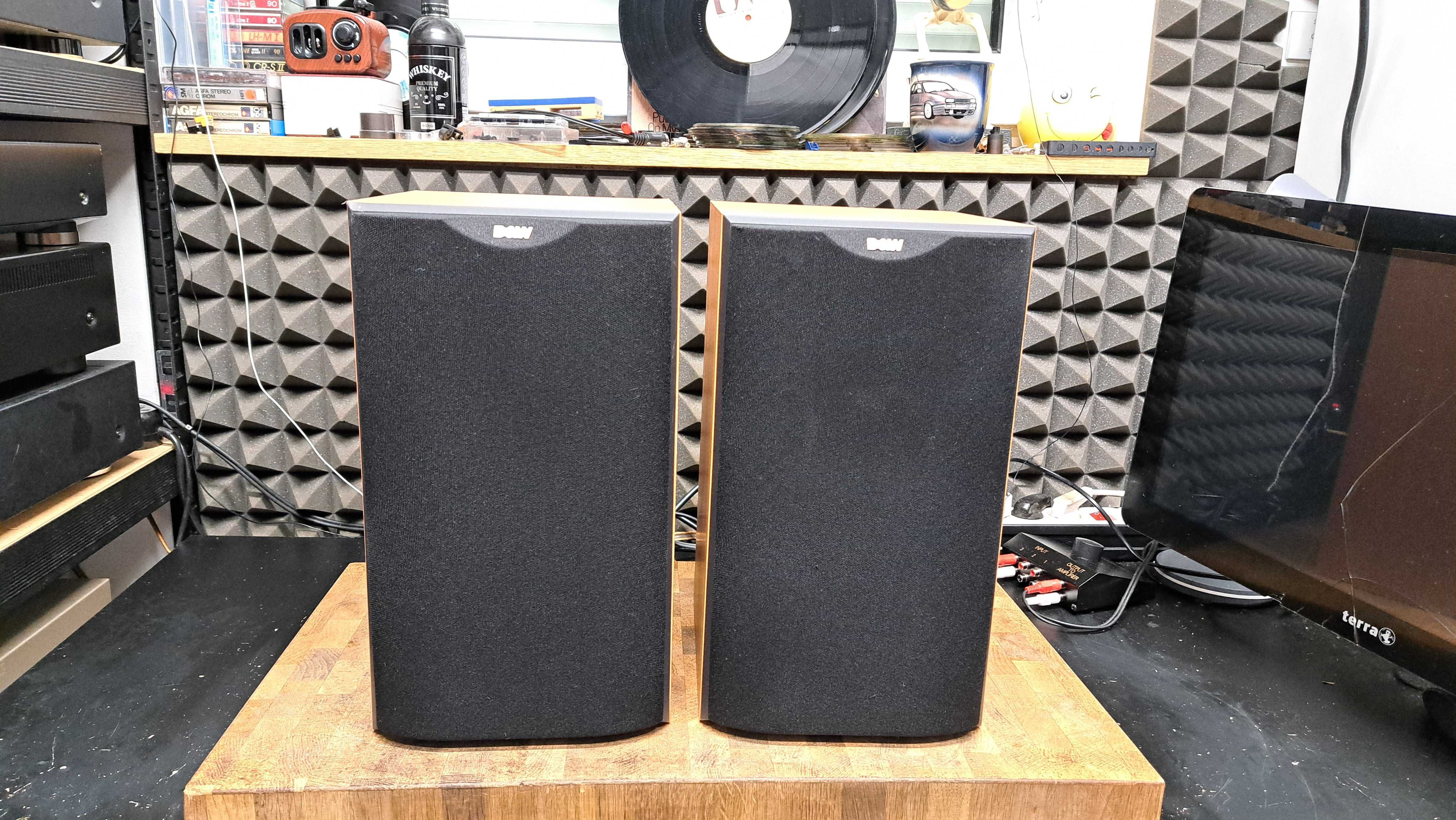 Kolumny B&W DM601 S2