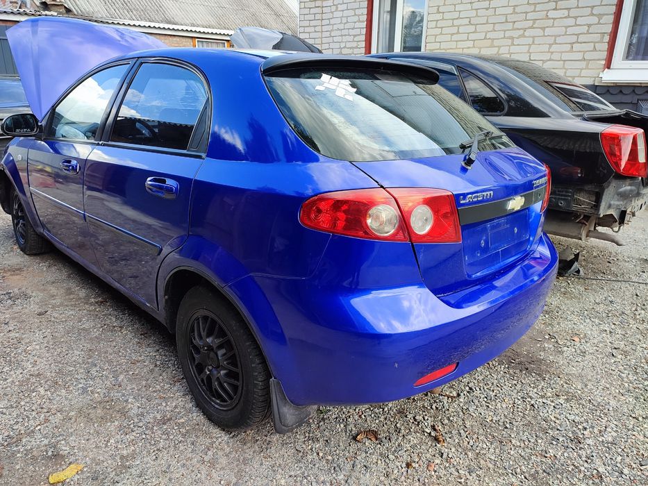 Запчасти амортизаторы на Шевроле Лачетти хетчбэк Chevrolet Lacetti 1,6