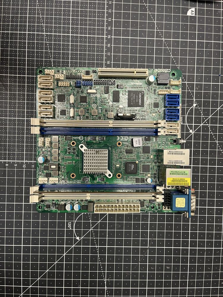 ASRock C2550D4I ITX IPMI 12x SATA server serwer