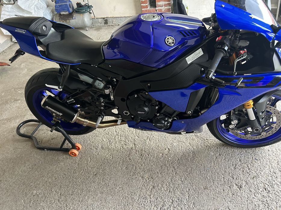 Yamaha r1 2018 !!!