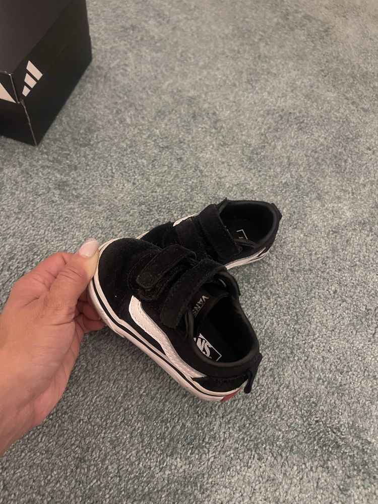 Vendo sapatilhas bebe Vans