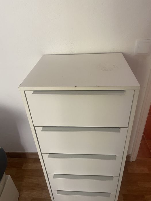 Comoda camiseiro com 5 gavetas