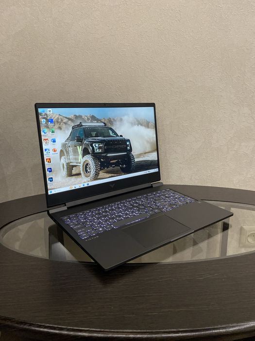 Ігровий HP Victus RTX 4050/ R7 7740HS/ 144 Hz/ 16/512 Gb стан нового