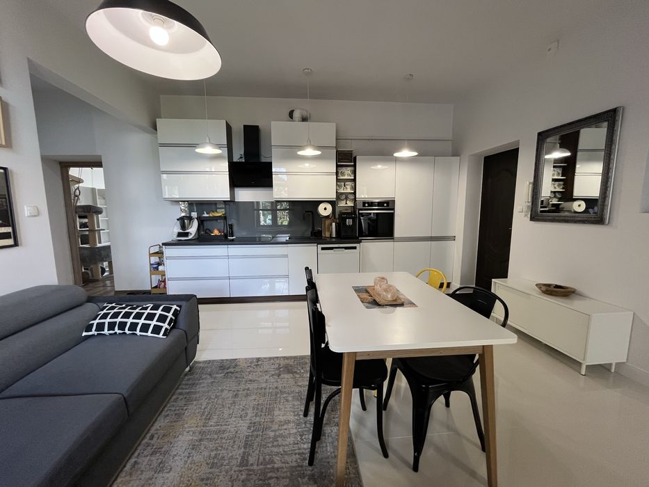 Sprzedam lub zamienie mieszkanie os. Przydworcowe 3 pokoje z ogródkiem