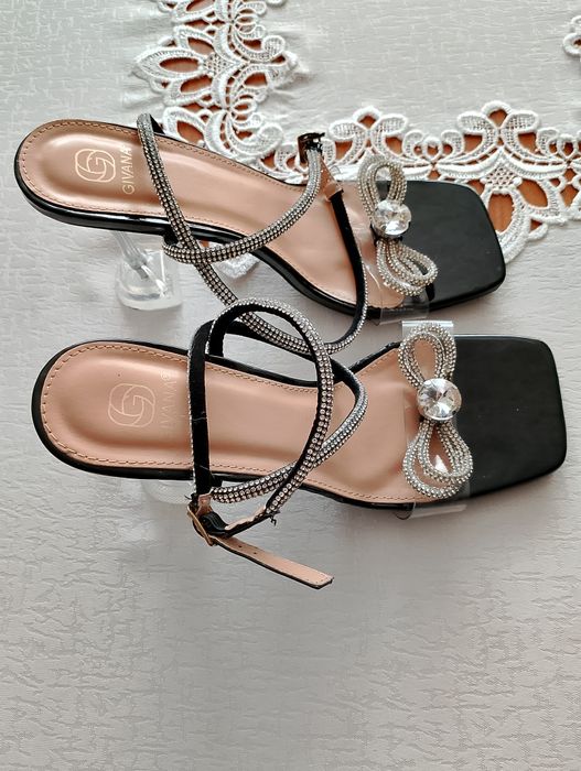 Buty damskie nowe rozmiar 39 rozmiar wkładki 25.5