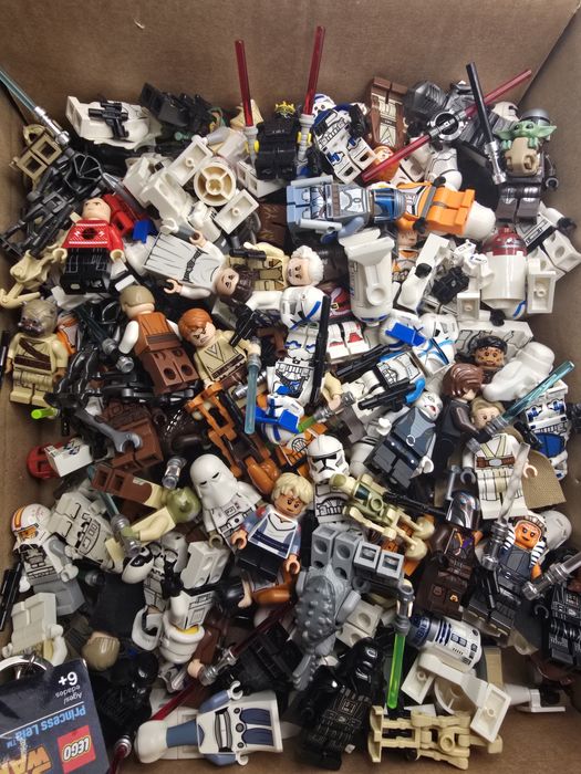 Lego Star Wars 172 figurki.