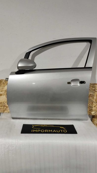 Porta frente esquerda  e dirt OPEL CORSA D (S07)
