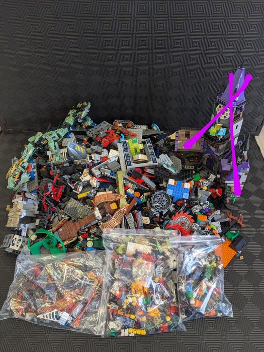 Lego ninjago nexo knight city оригінал деталі мініфігурки аксесуари кг