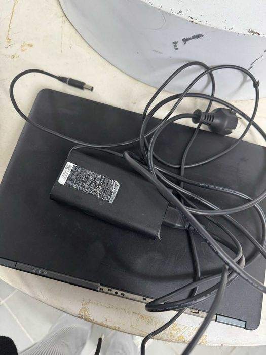 Portátil Dell Latitude E7490 Fiável