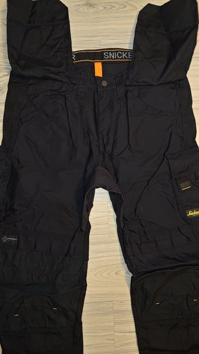6201 Snickers AW 56 spodnie robocze serwis monter instal bud BHP