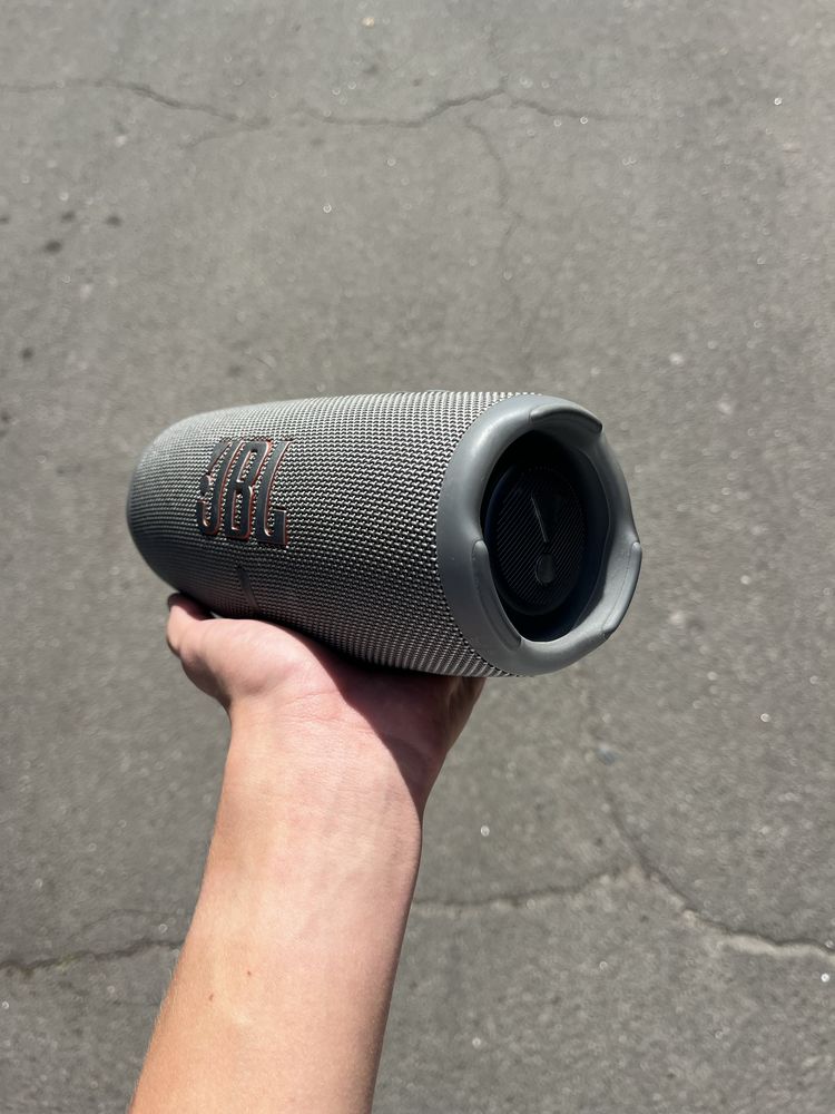 JBL CHARGE 5 оригинальные торг