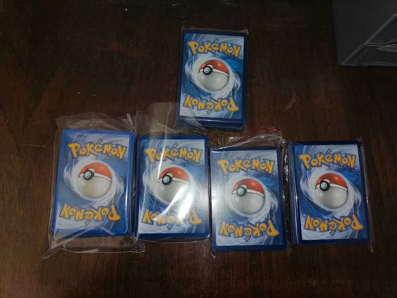 Decks originais feitos a mão Pokémon TCG