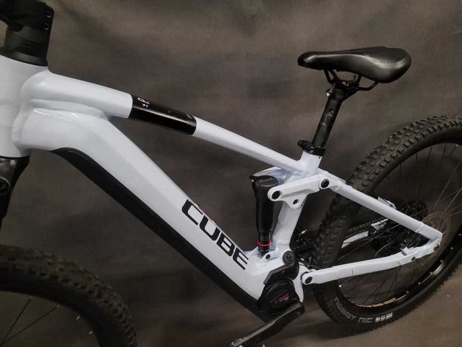 Rower elektryczny Cube Stereo 120 Hybrid _750 Wh_ Performance Line CX