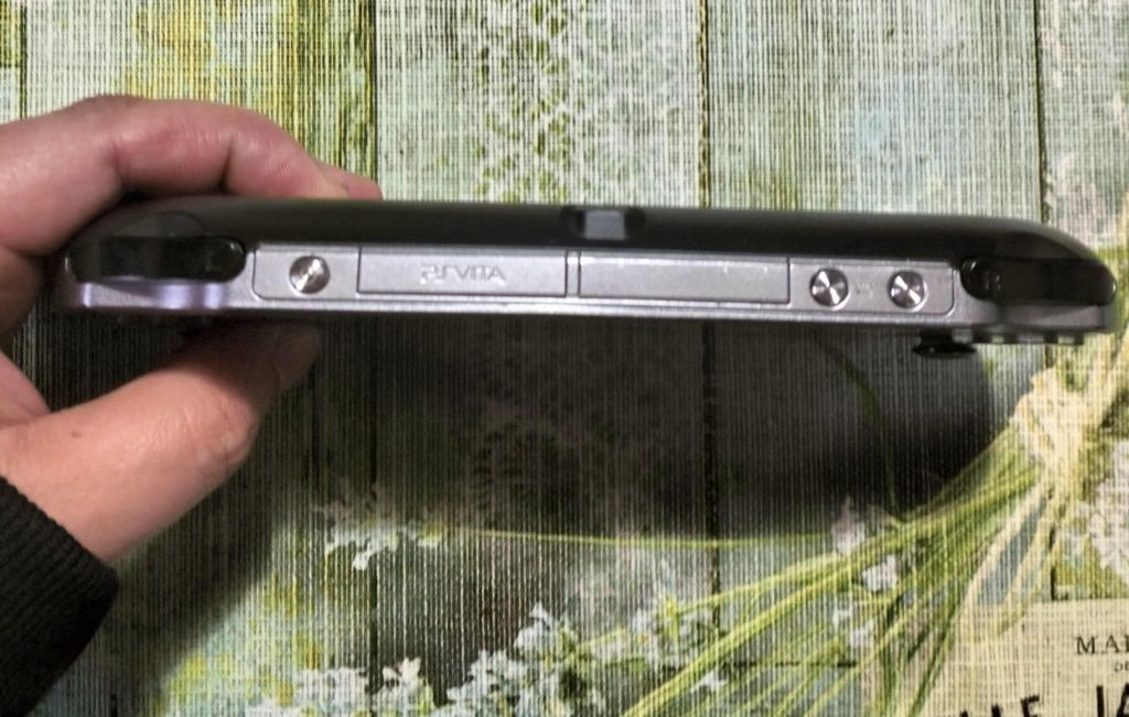 PS Vita - versão FAT