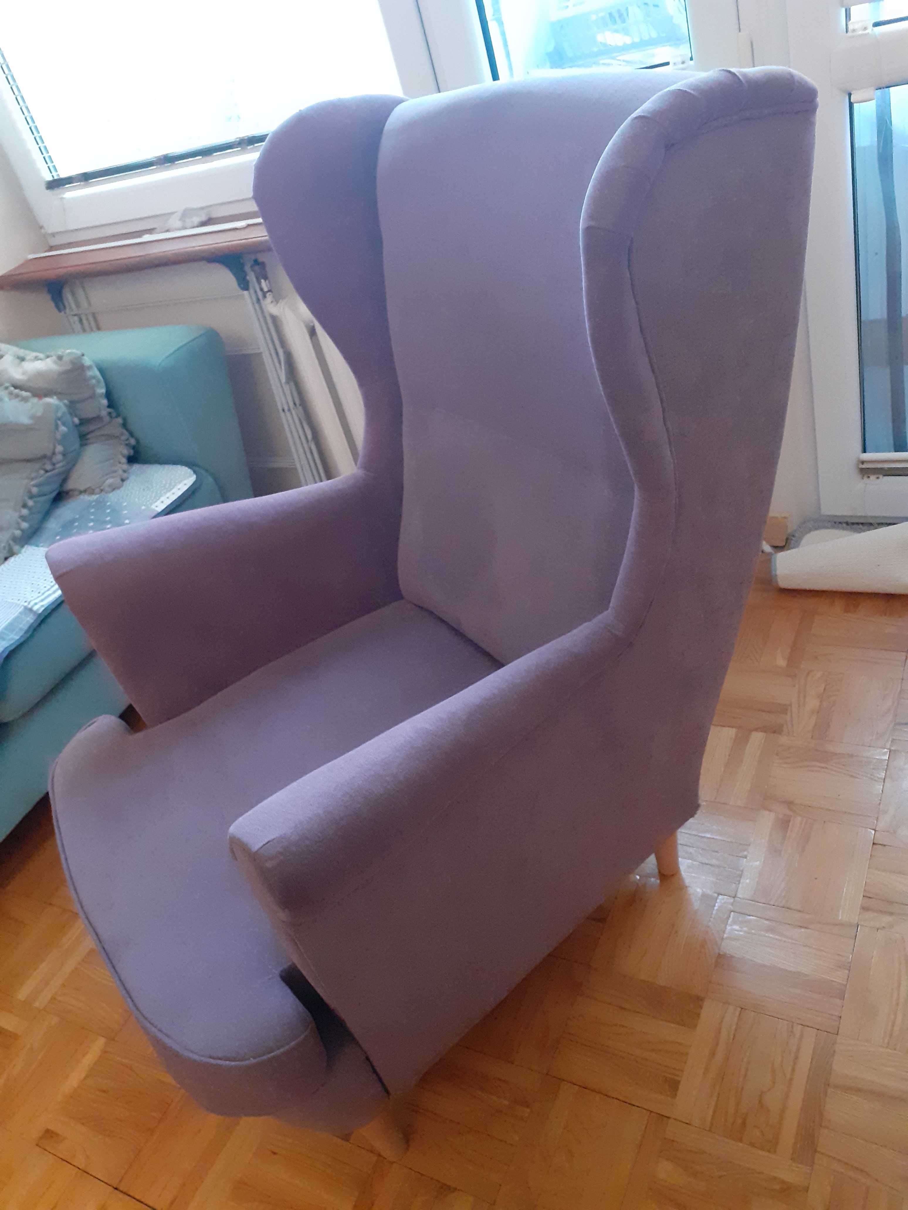 Fotel uszak fioletowy