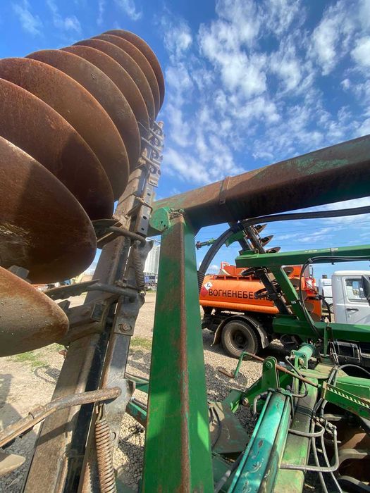 Борона дискова John Deere-637
