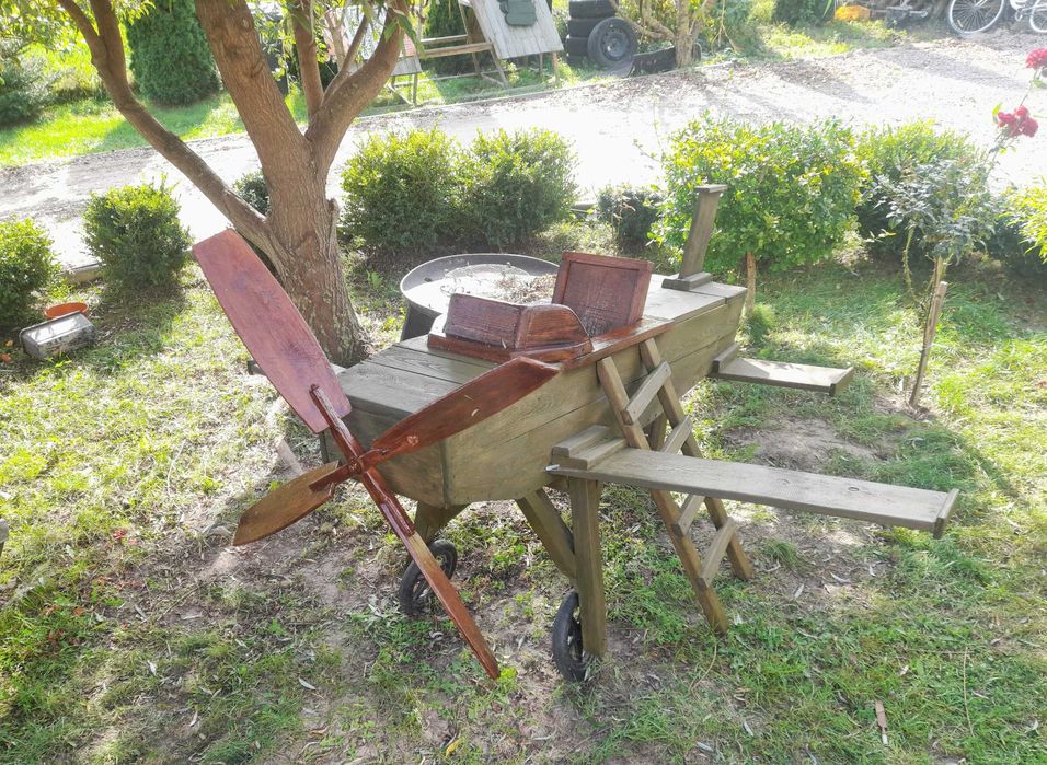 Wiatrak Ogrodowy  SAMOLOT Wymiary 240cm x 242cm x 155cm