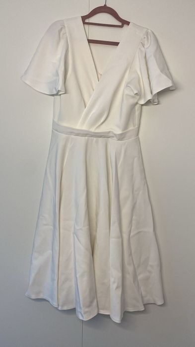 Biała sukienka/suknia