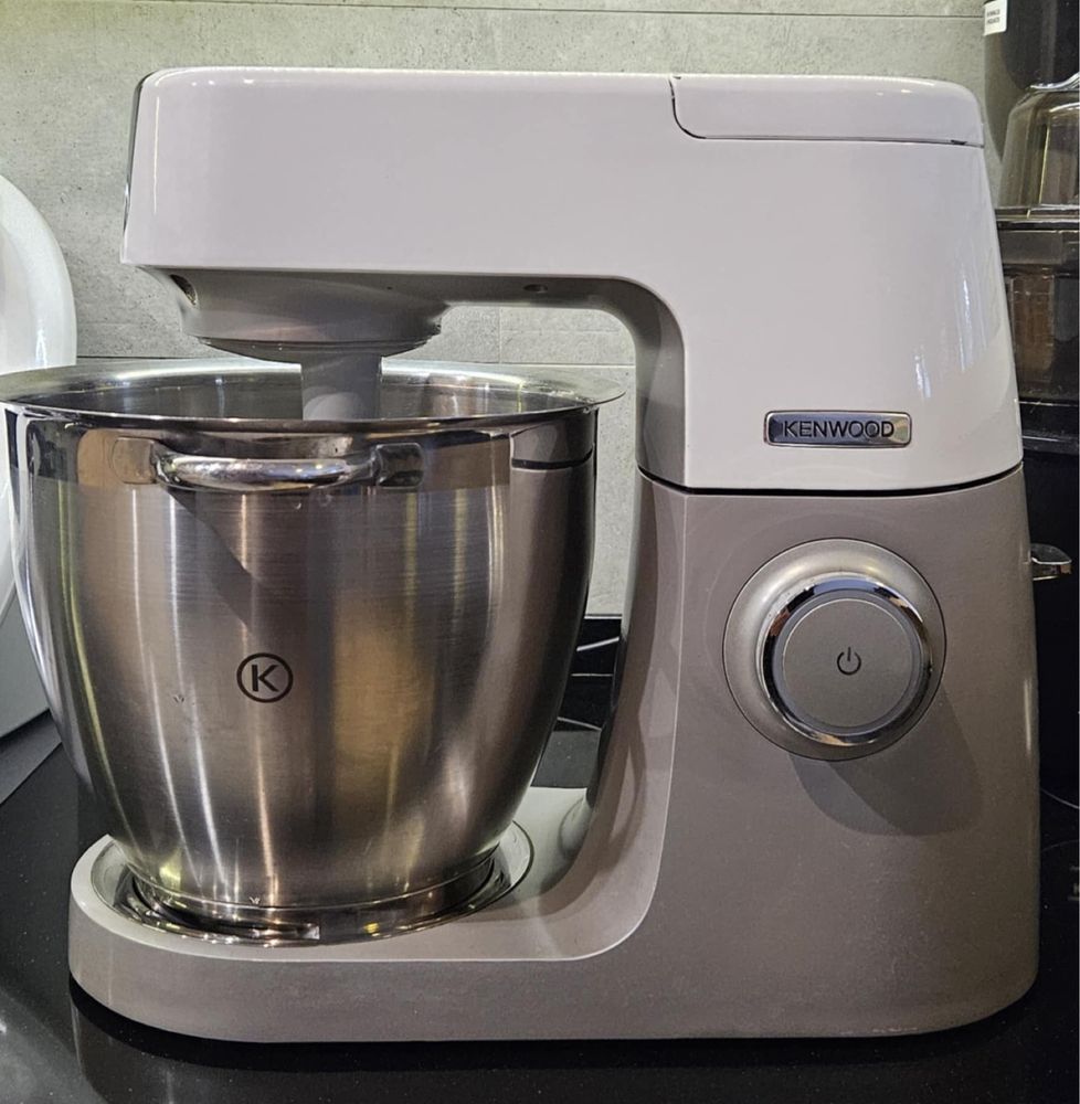 Kenwood Chef Sense XL KVL6030T biało-srebrny