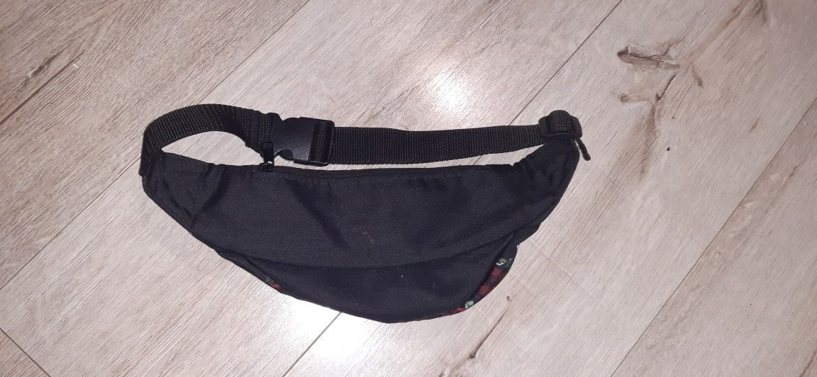 Nerka sakwa dla chłopca