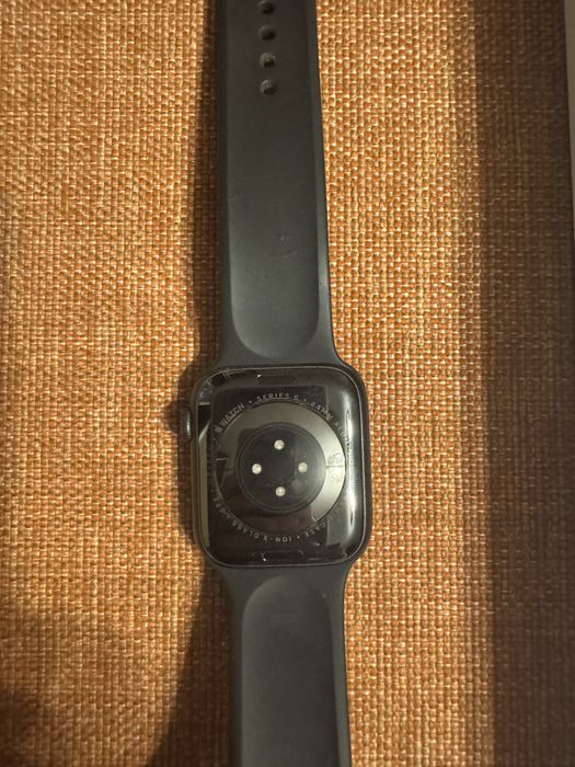 apple watch 6 44m