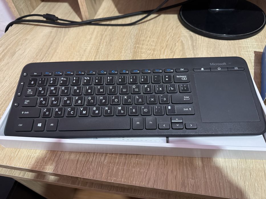 Клавіатура блютуз Microsoft N9Z-00022