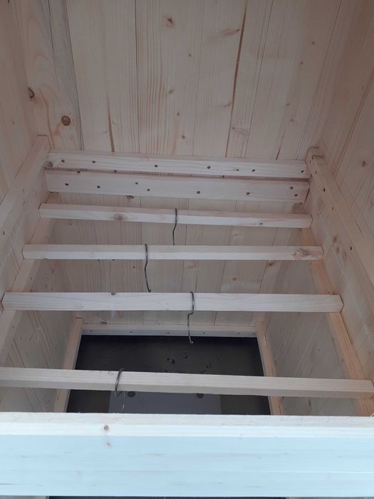 Wędzarnia ogrodowa 60 x 60 cm podwójna drewniana .Duża