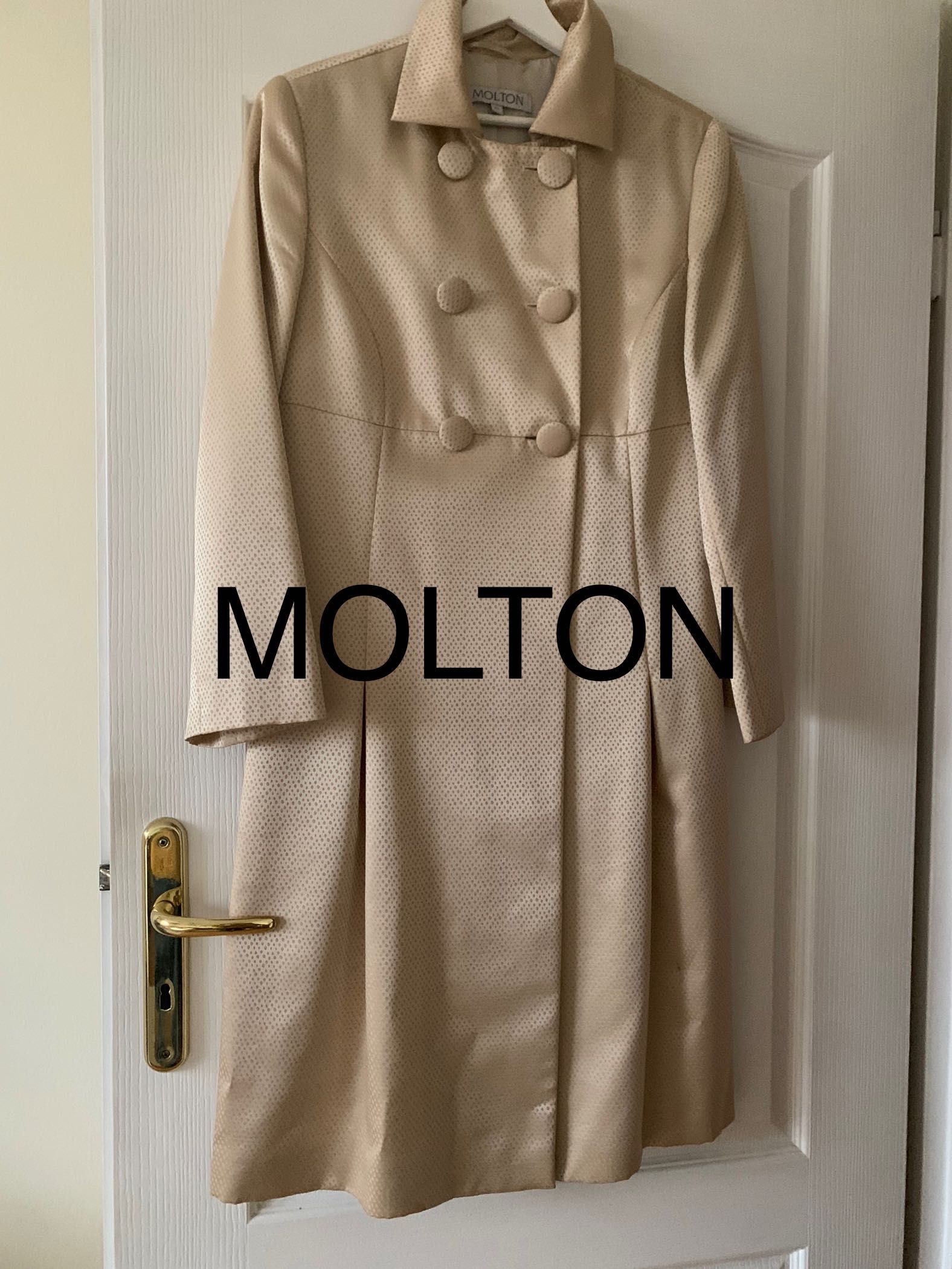 Elegancki płaszczyk Molton