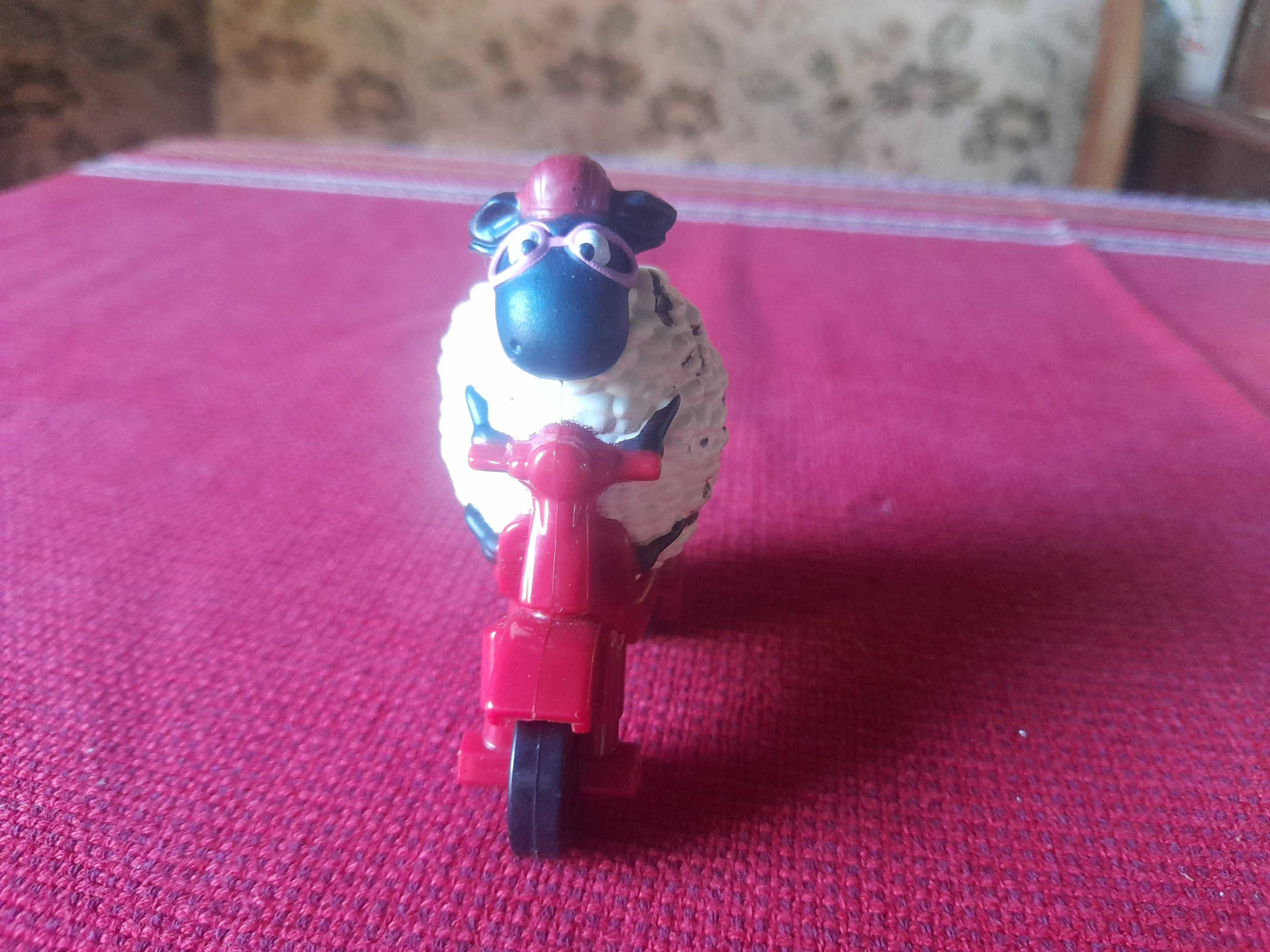 Owca na motorze zabawka
