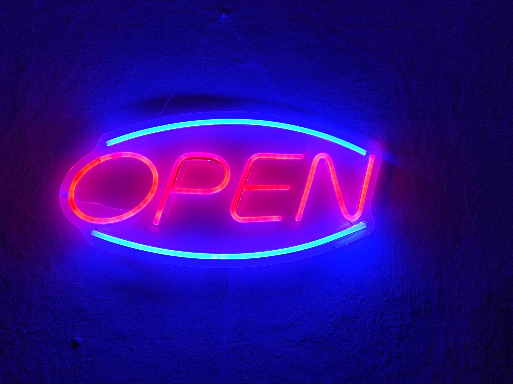 Podświetleny napis Led OPEN