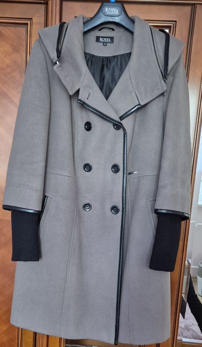 Płaszcz damski rozm. 44