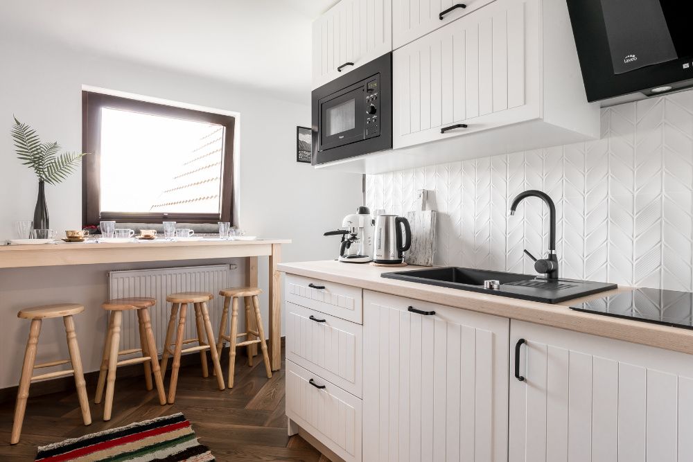 Apartamenty Pokoje, Poronin - Majerczykówka, k/ Zakopanego (8 km)