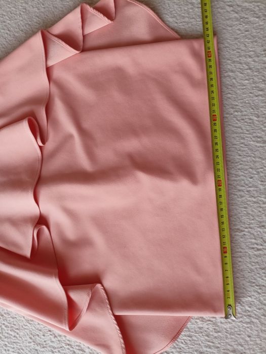 Sukienka z baskinką r. 38