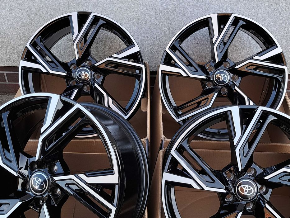 Alufelgi TOYOTA 18 5x114,3 Auris Corolla Avensis Verso INNE! CNC RS5