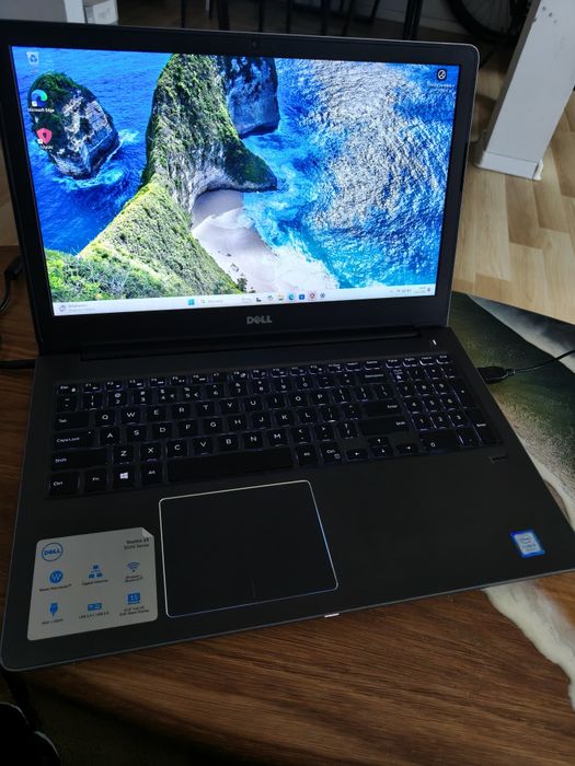 Notebook Dell Vostro 5568 Win11 idealny
