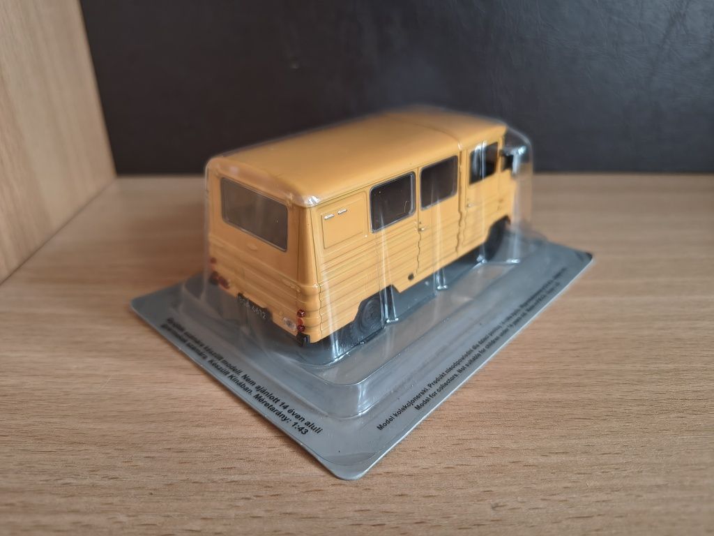 Kultowe Auta PRL-u, Żuk A-07 towos, skala 1:43