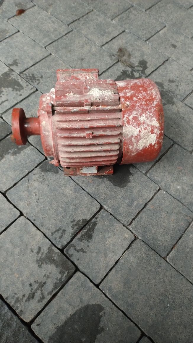 Silnik 380v  1.5