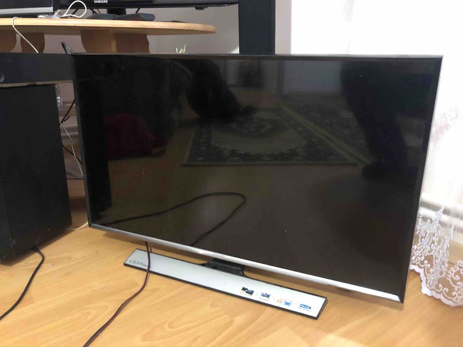 Телевизор манитор samsung 32