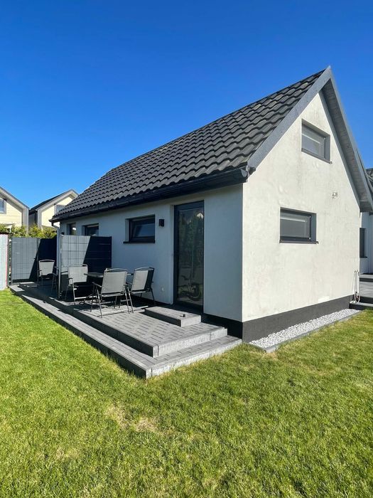 Komfortowe domki - apartamenty 140m od plaży z tarasem i parkingiem!!!