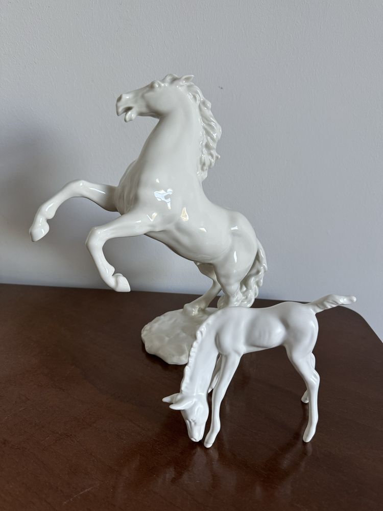 Figurka koń wierzchowiec Hutschenreuther projekt G. Granget