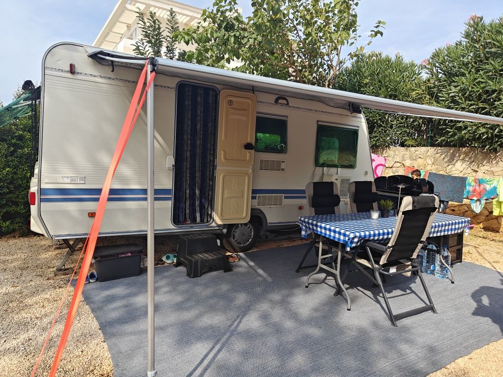 Caravana Adria UNIC 461UB
