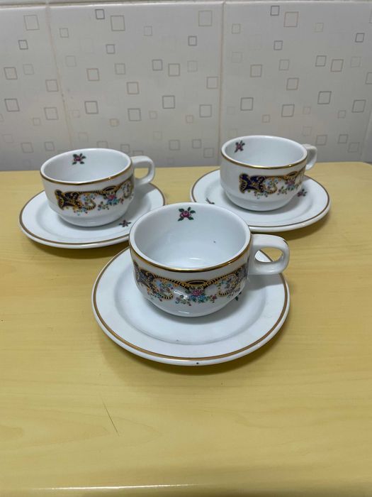 Chávenas de chá Limoges pintadas á mão (3)