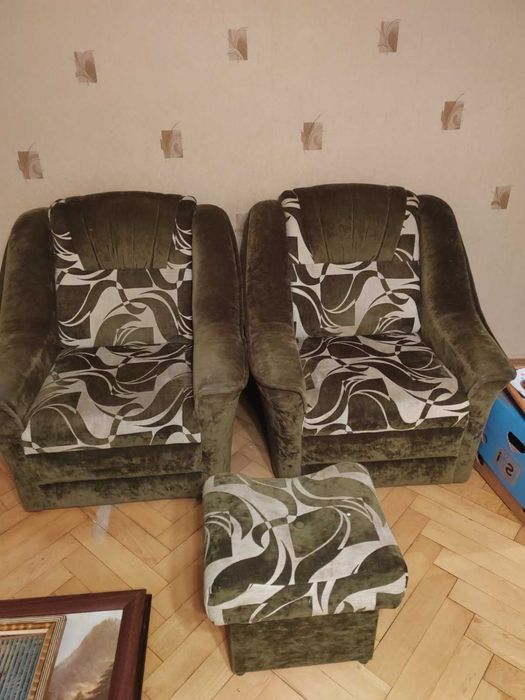 2 fotele.plus 2 pufy