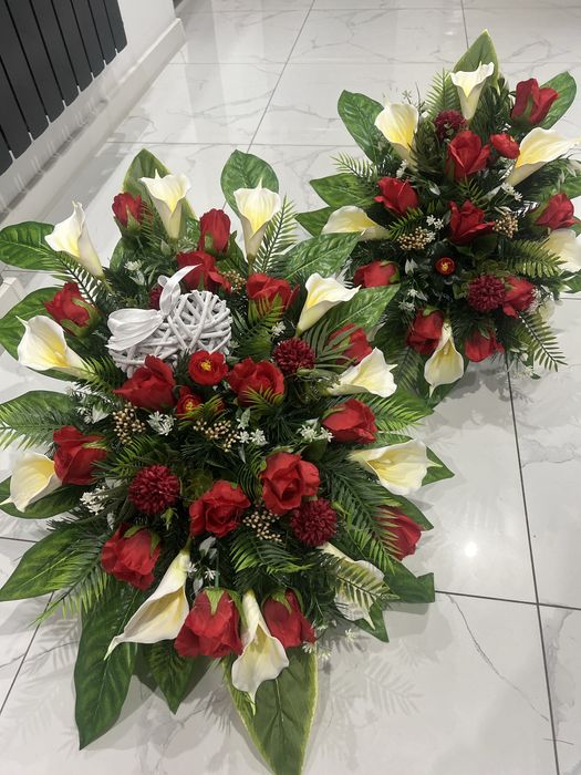 Kompozycja na grob . Komplet -2szt