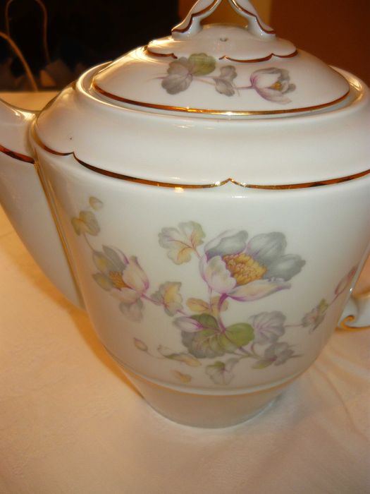 Serviço de café.. estado impecável