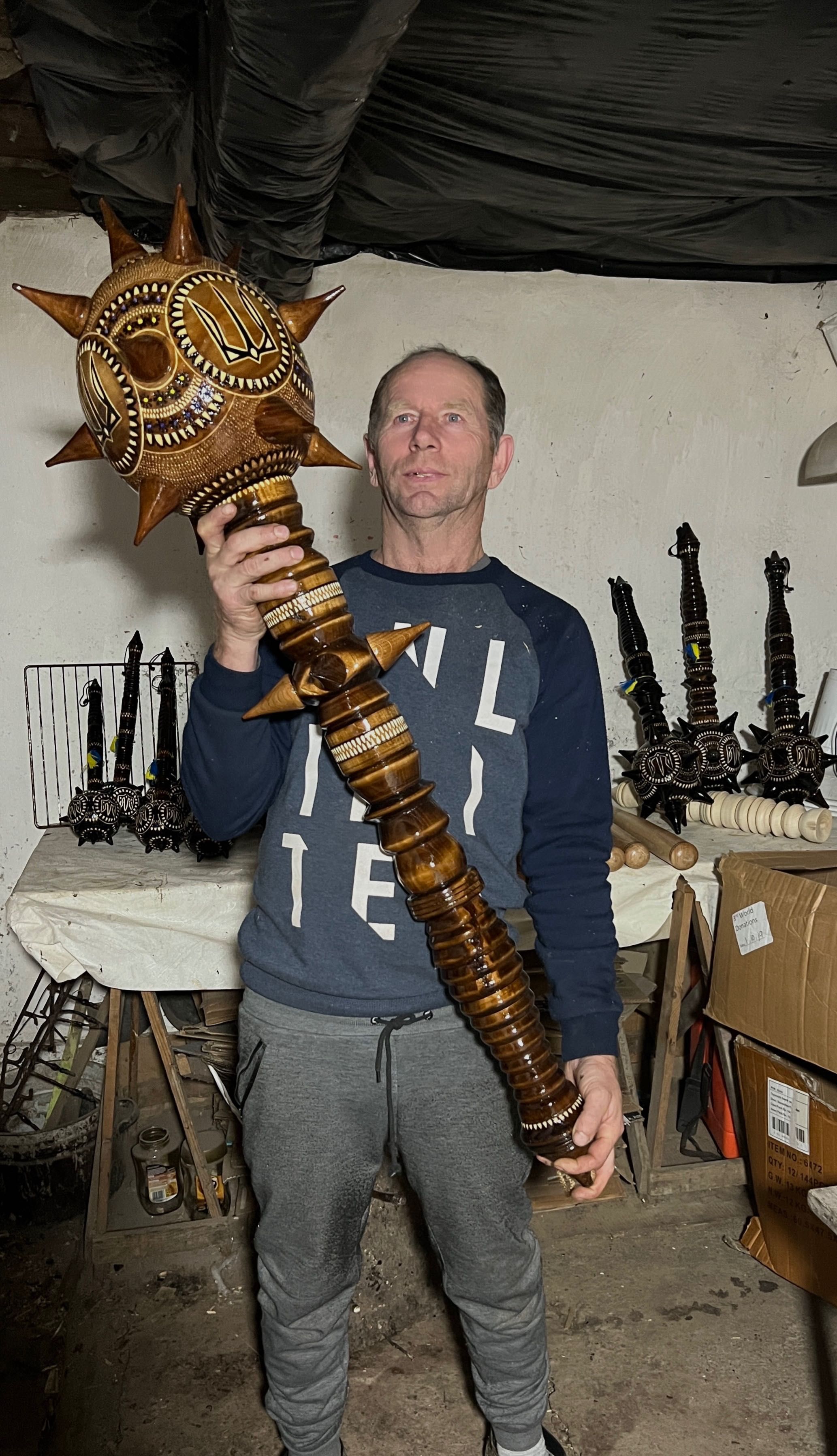 Булава, сувеніри, дерев’яні вироби