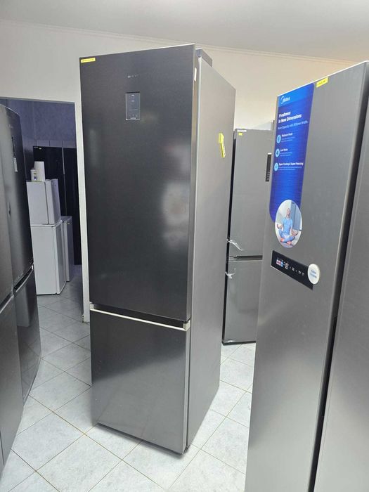 OUTLET nowa Samsung lodówka 203cm NoFrost RB38C675EB1 gwar 2 lata O3